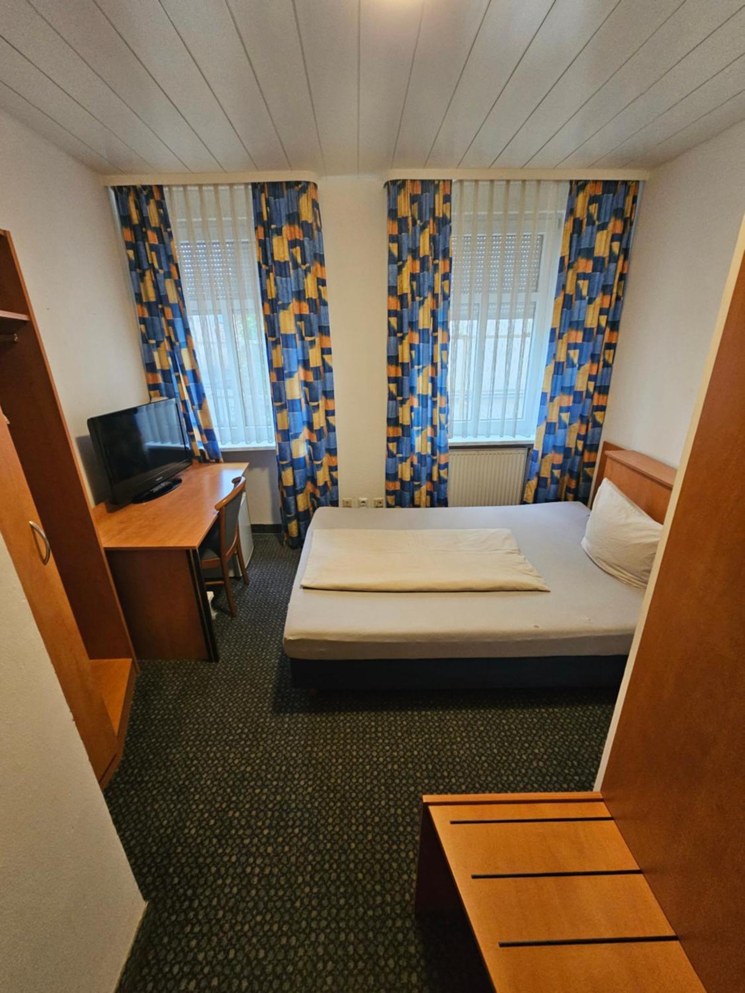 Hotel City Faber Worms Extérieur photo