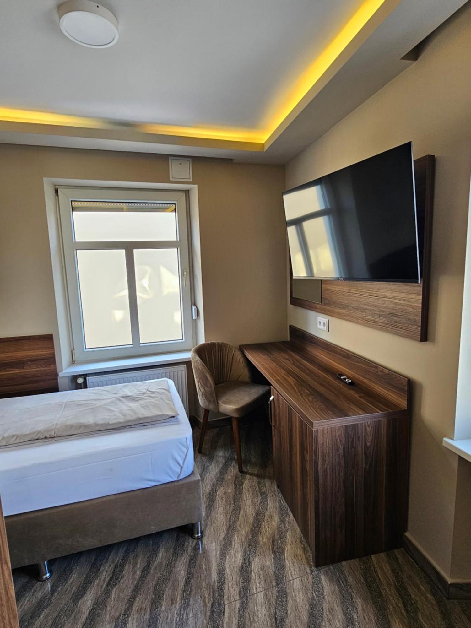 Hotel City Faber Worms Extérieur photo