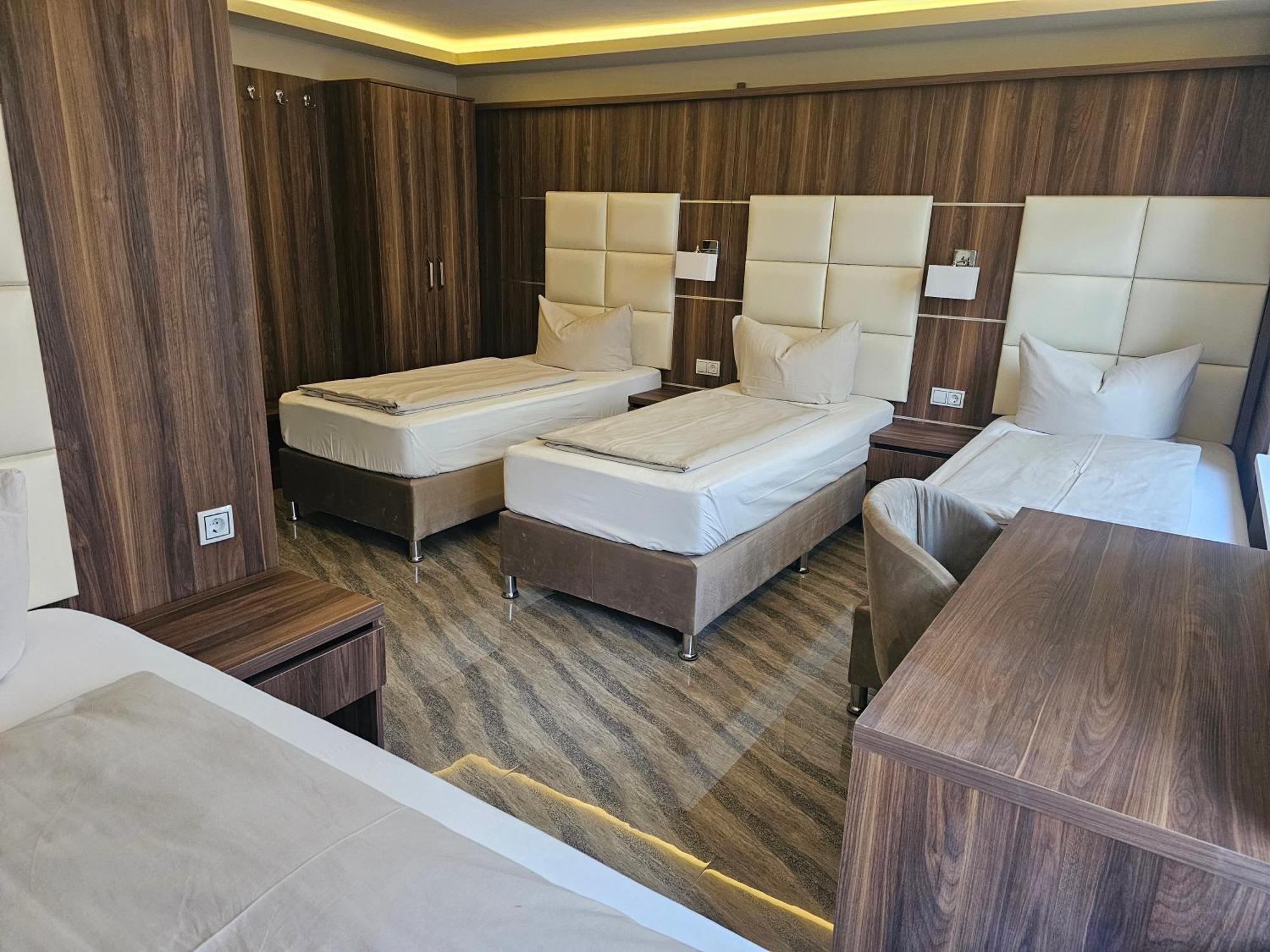 Hotel City Faber Worms Extérieur photo